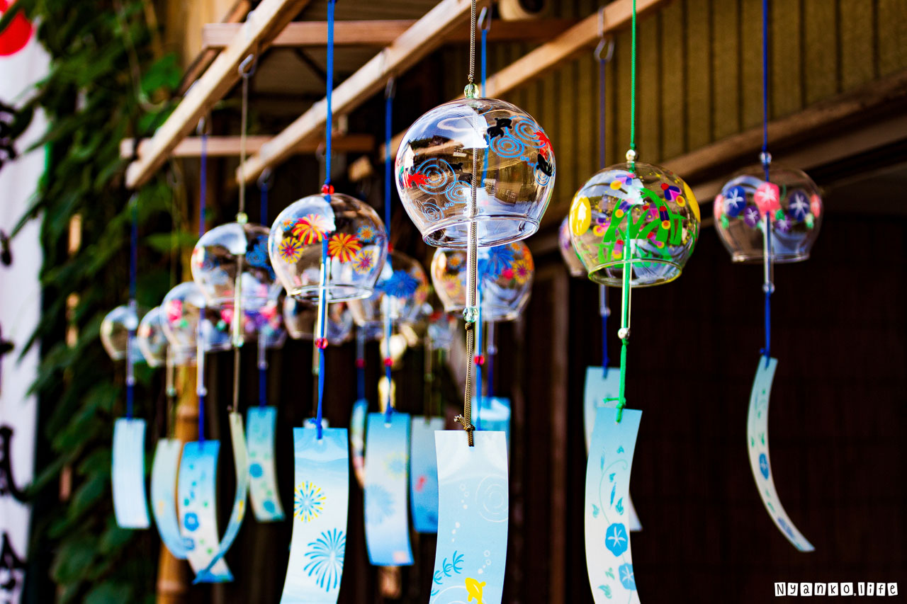 作品：まち：猛暑の中で涼を感じさせる風鈴たち 20190723